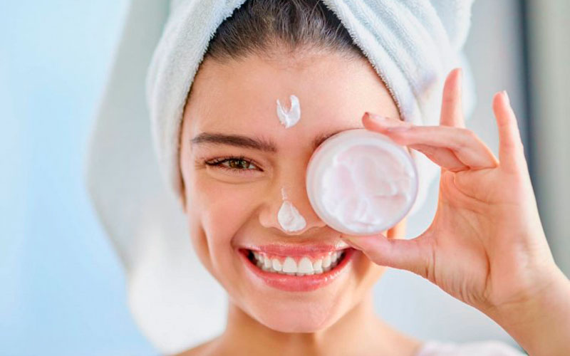 что делать если шелушится кожа на лице